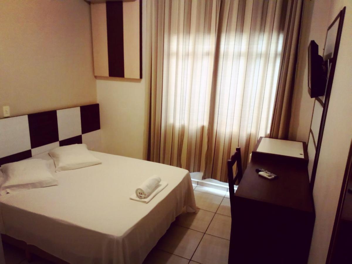 Hotel Maestro Express Toledo Toledo  Exteriör bild